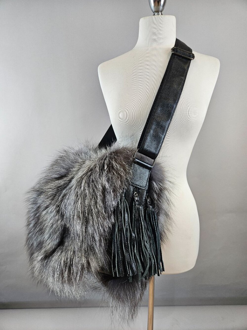 Large Natural Silver Fox and Leather Box Bag.